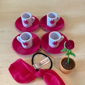 AMERICAN GIRL MINIATURE TEA SET